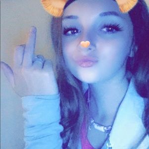 Meet your Posher, Haley